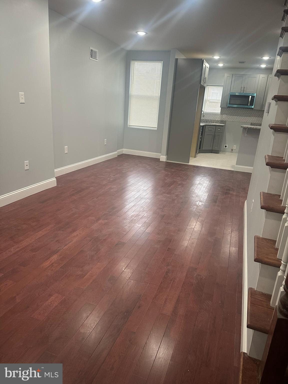 5812 N PHILIP STREET