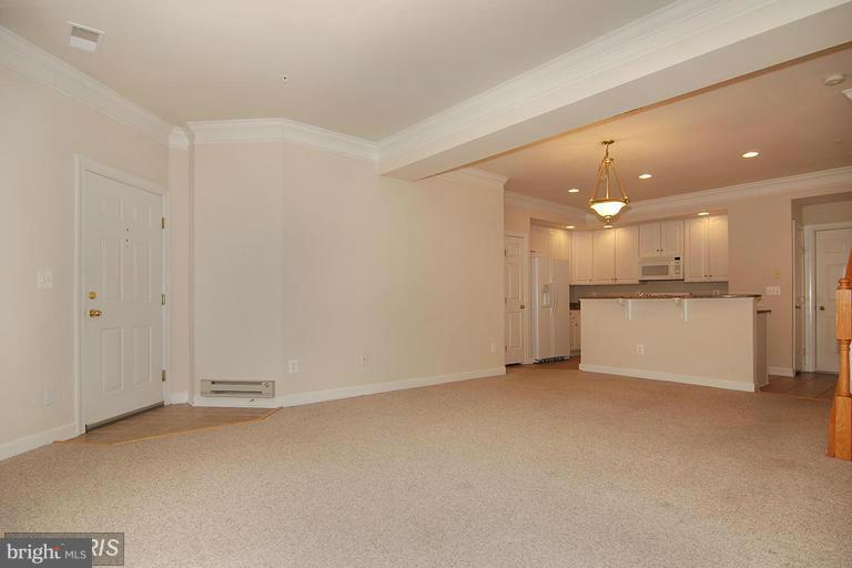 HIDDEN CREEK - Residential Lease