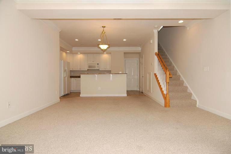 HIDDEN CREEK - Residential Lease