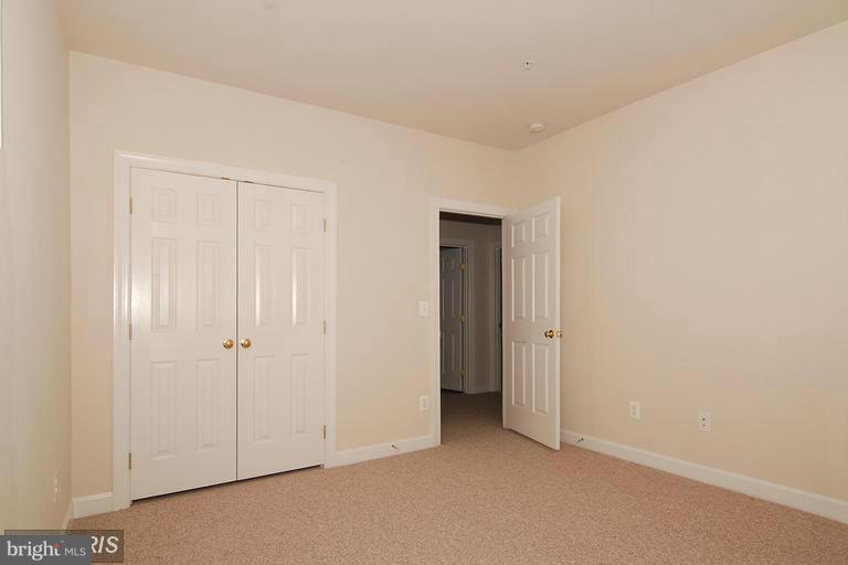 HIDDEN CREEK - Residential Lease