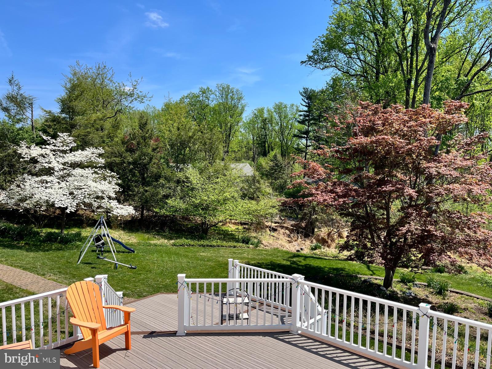 111 BROOKHOLLOW DRIVE