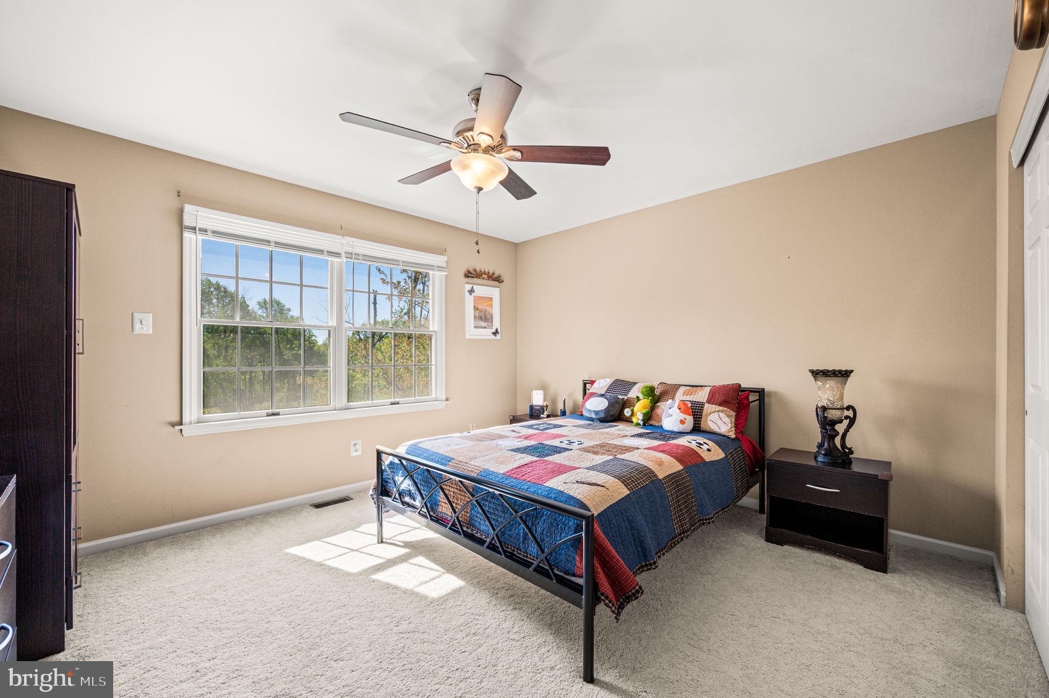 WEAVERS POND - Residential