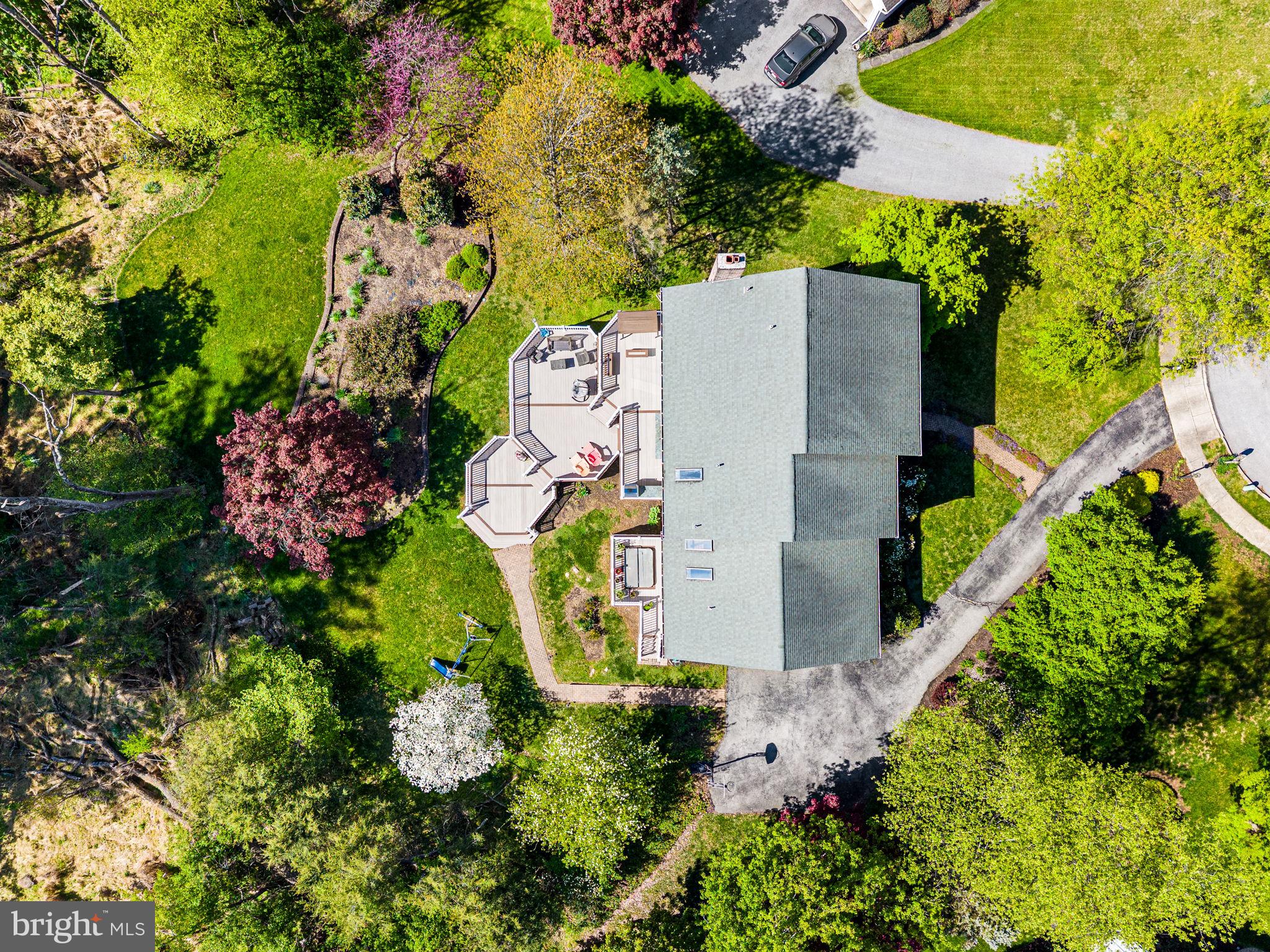 WEAVERS POND - Residential