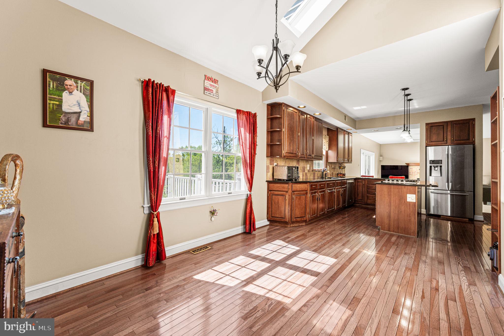 WEAVERS POND - Residential