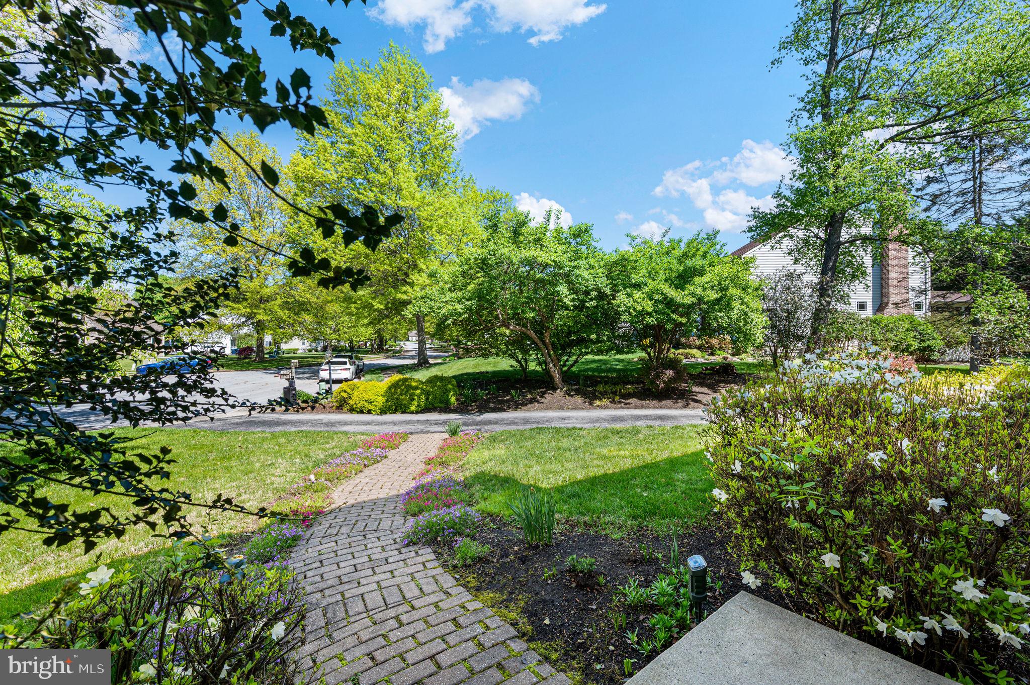 WEAVERS POND - Residential