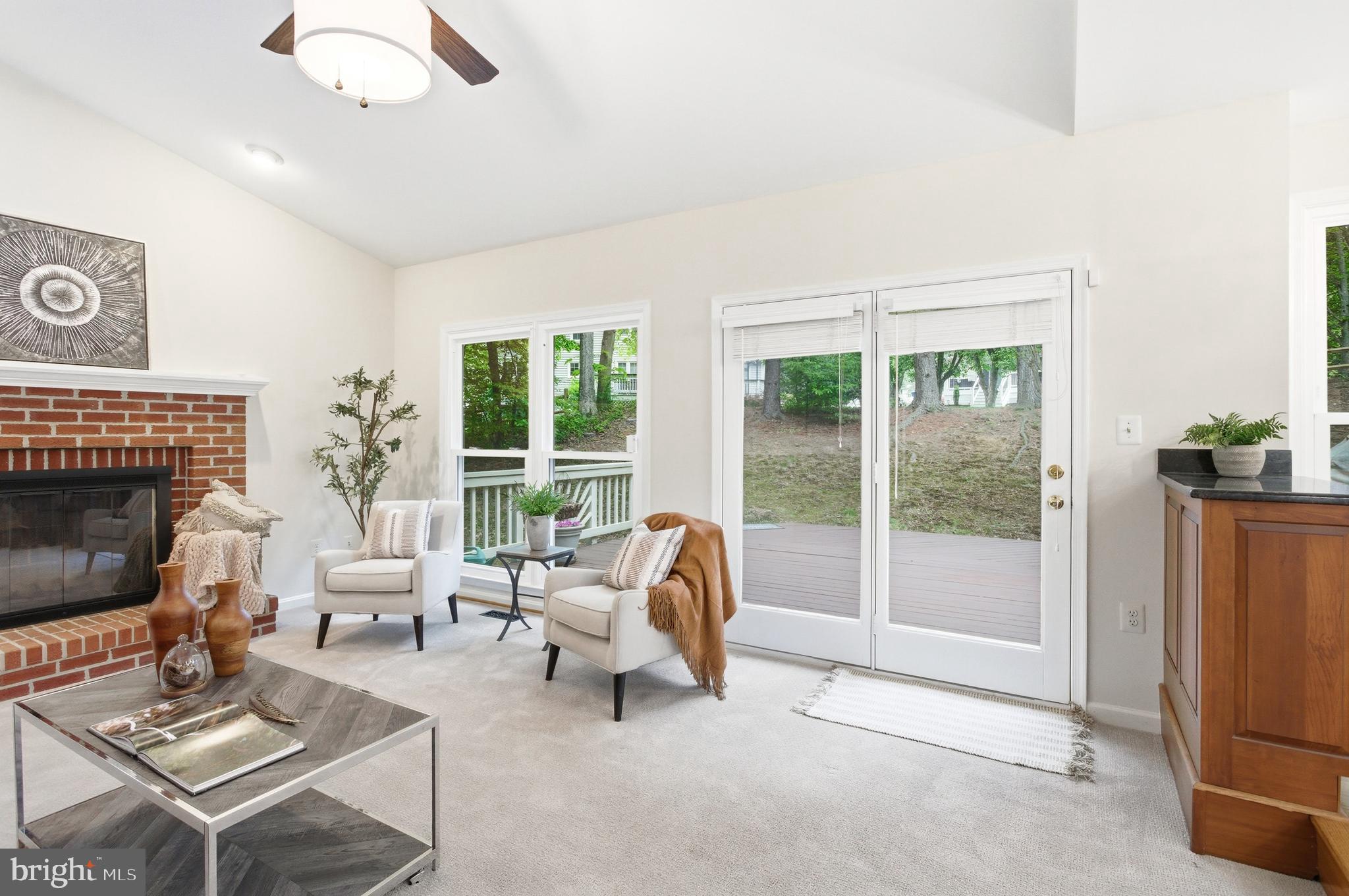 TRIPLE RIDGE - Residential