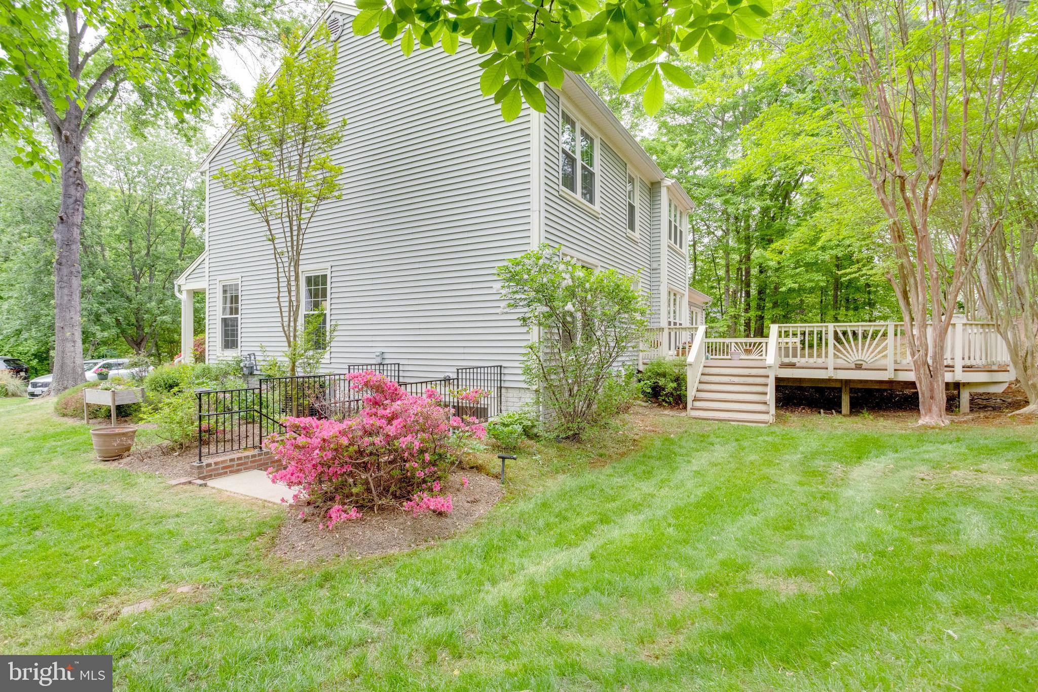 TRIPLE RIDGE - Residential