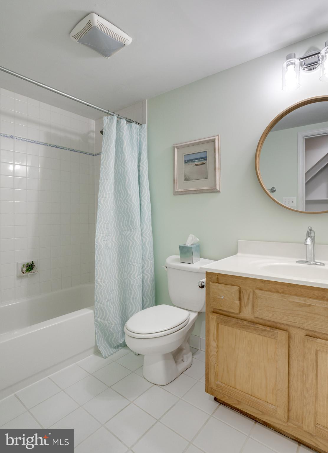 TRIPLE RIDGE - Residential