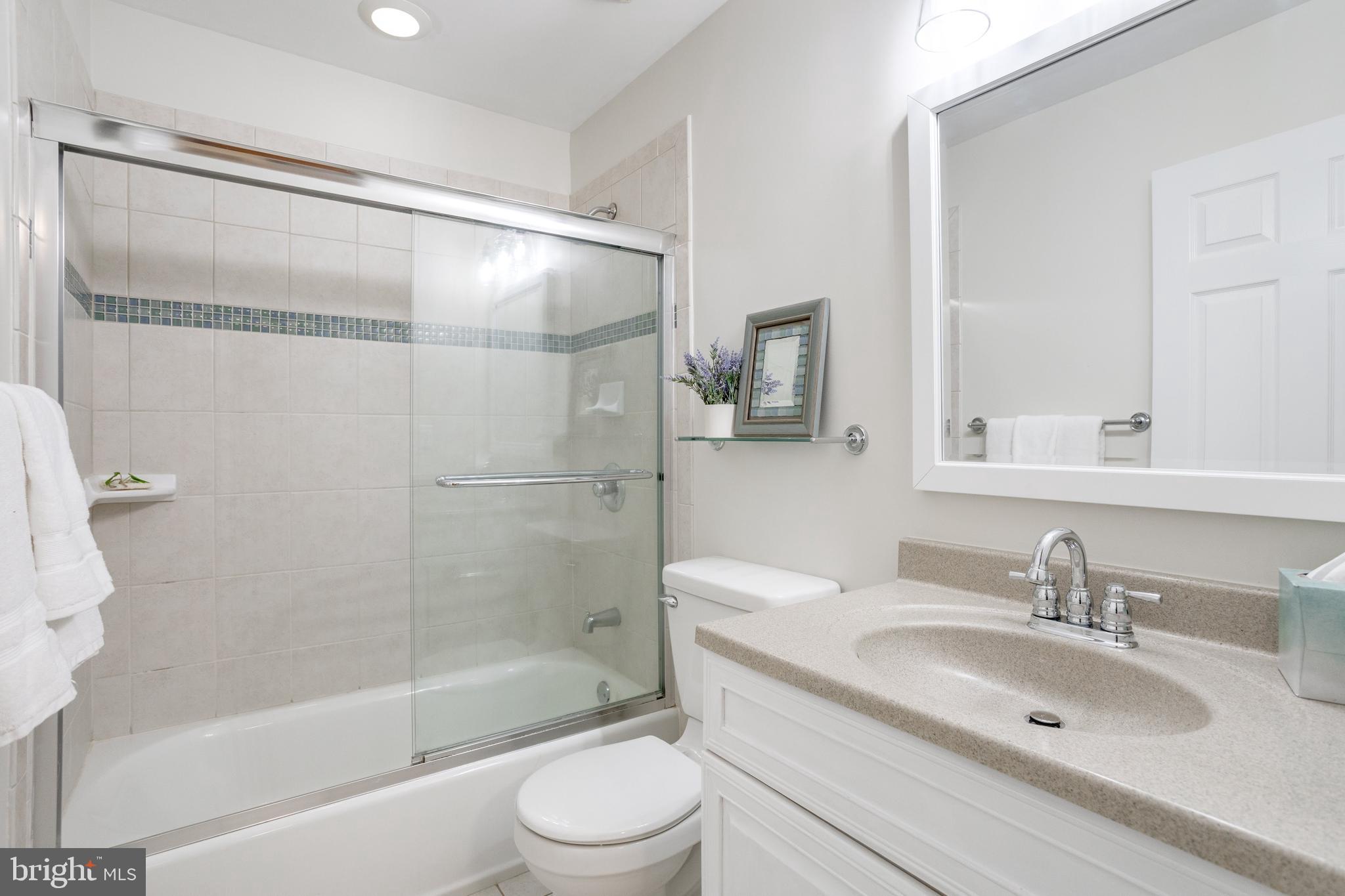 TRIPLE RIDGE - Residential