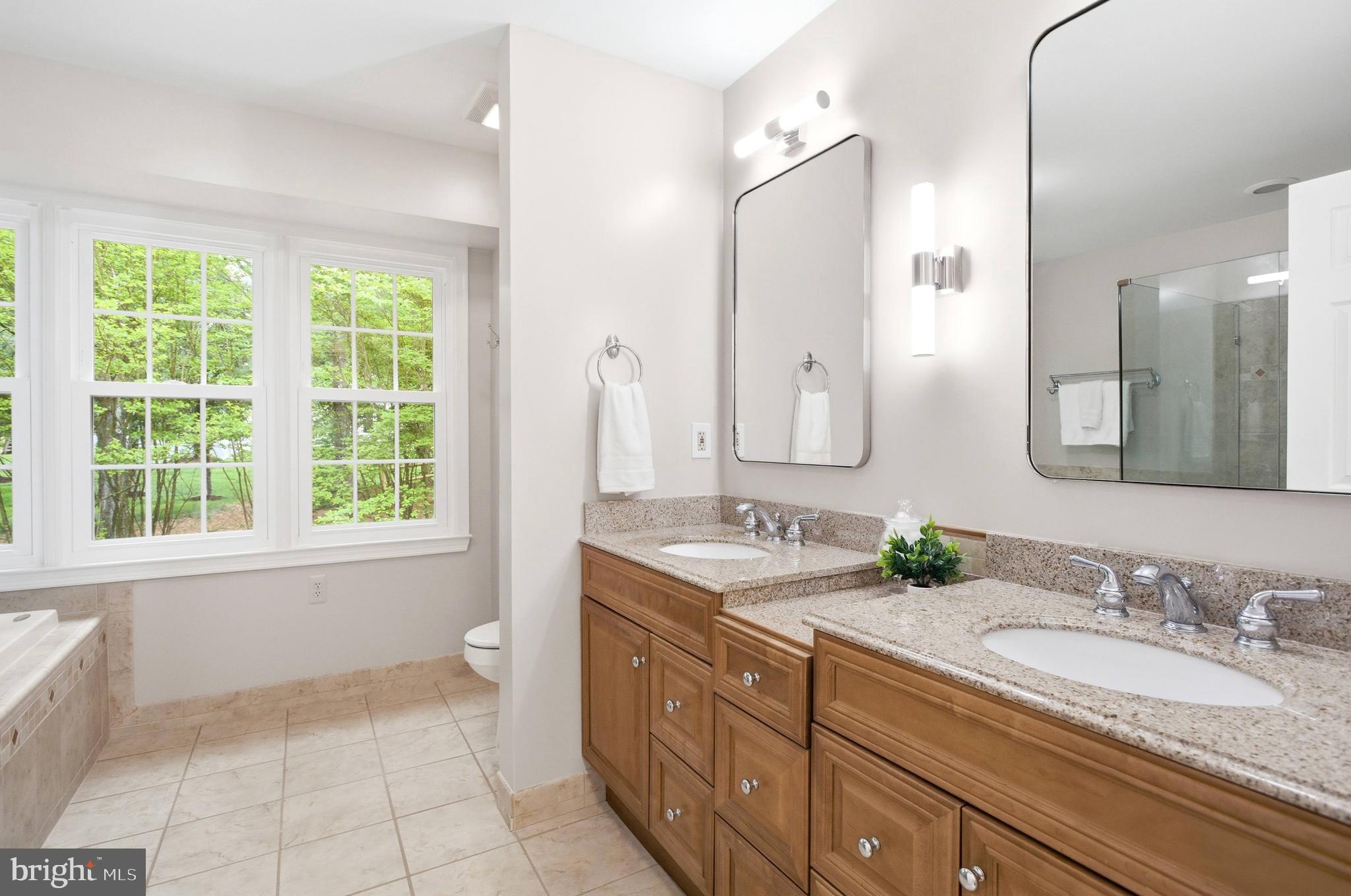 TRIPLE RIDGE - Residential