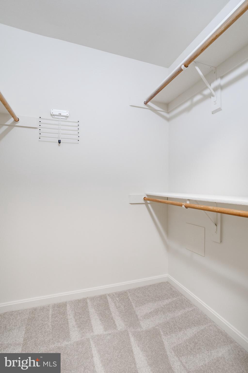 TRIPLE RIDGE - Residential