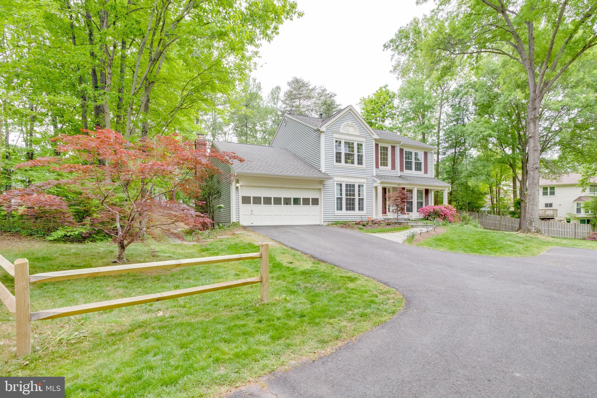 TRIPLE RIDGE - Residential