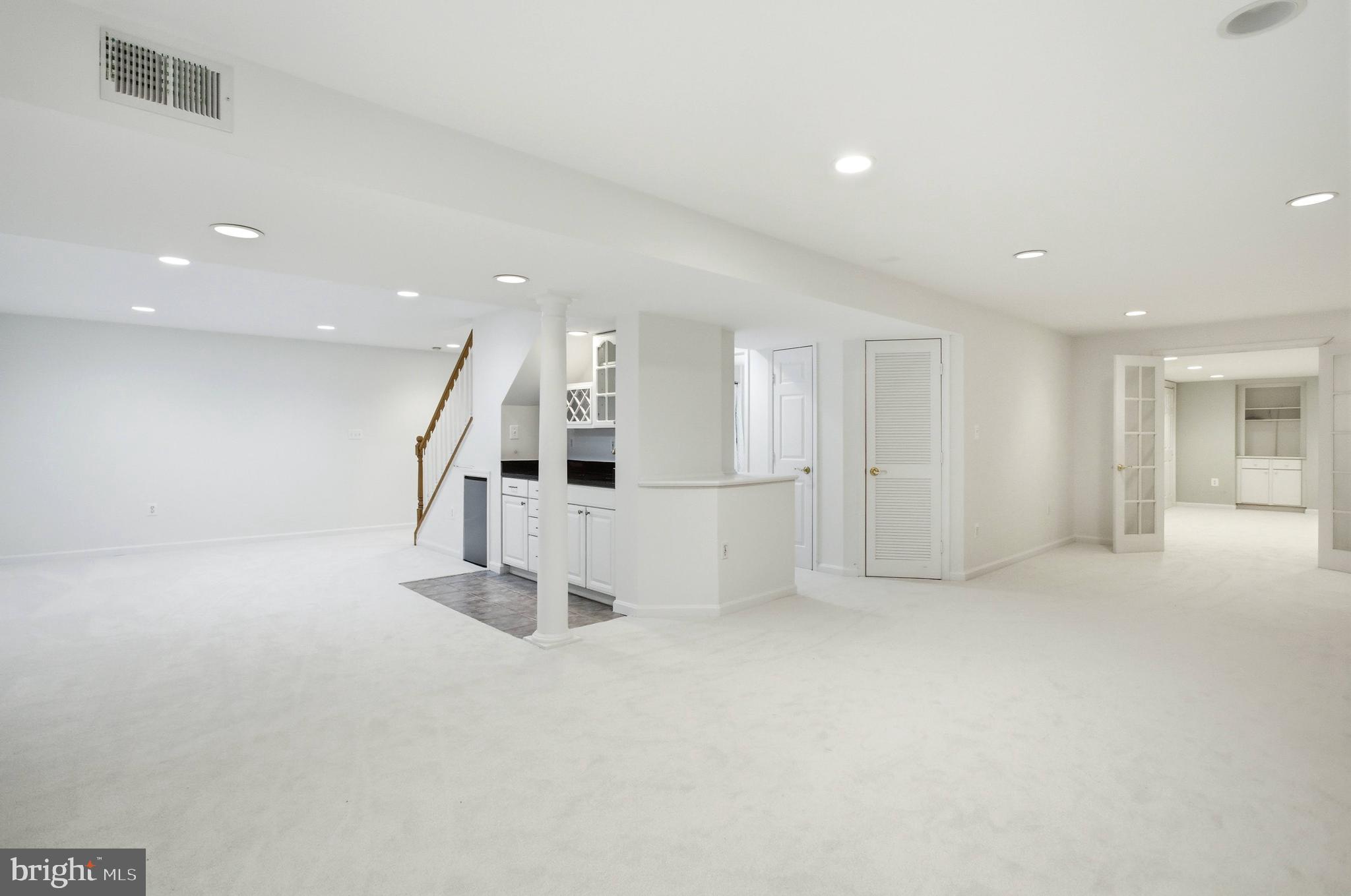 TRIPLE RIDGE - Residential