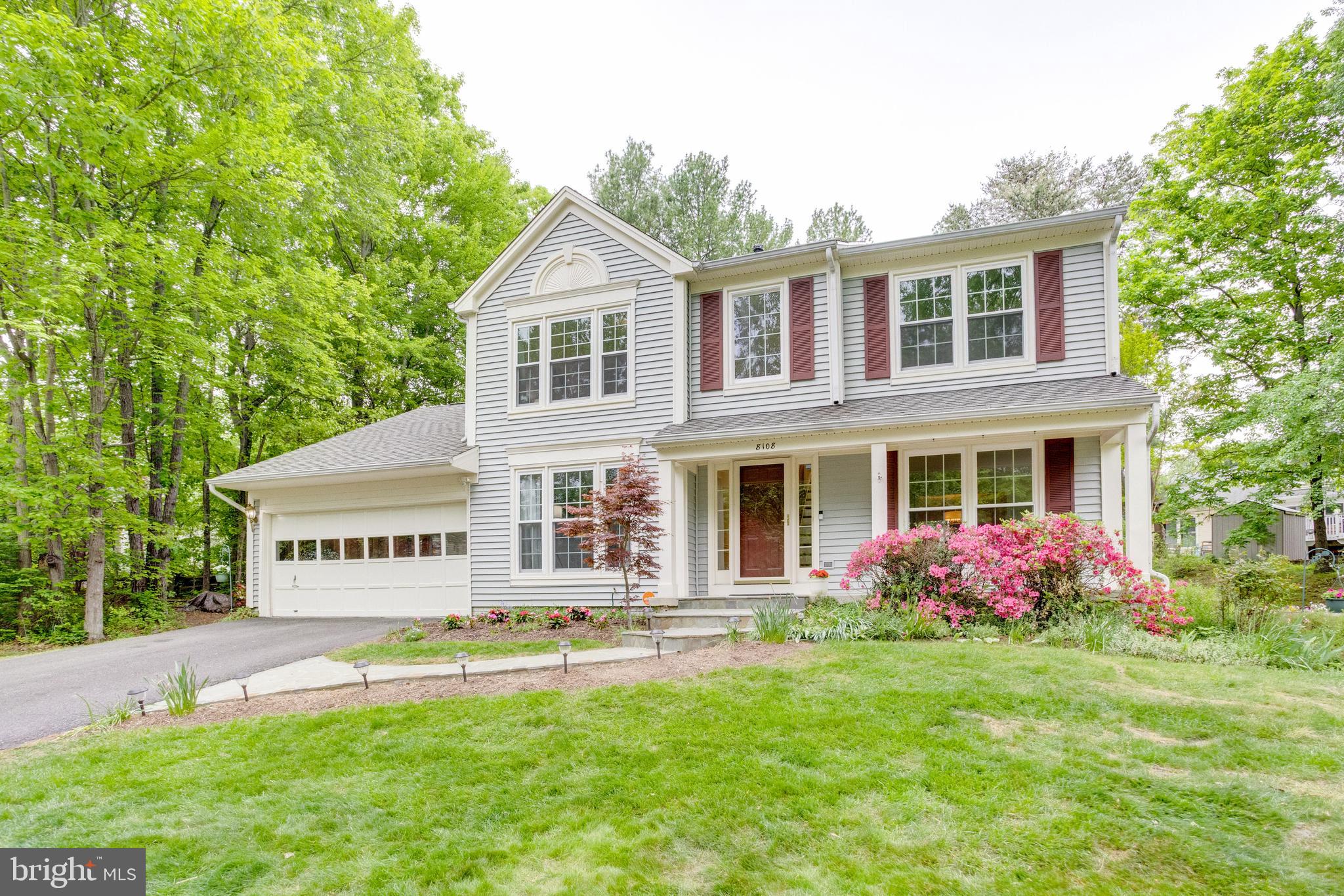 TRIPLE RIDGE - Residential