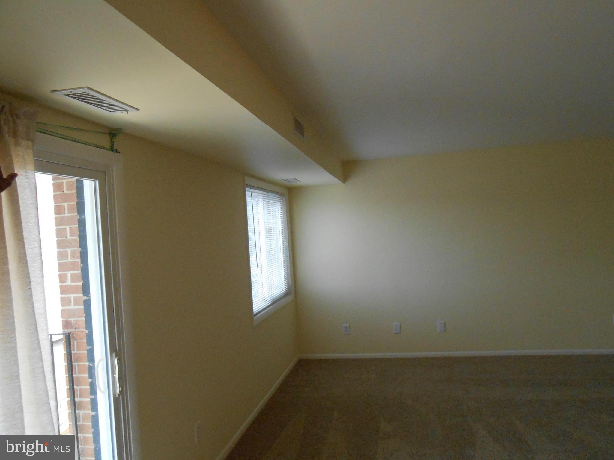 VALLEY HEIGHTS - Residential Lease