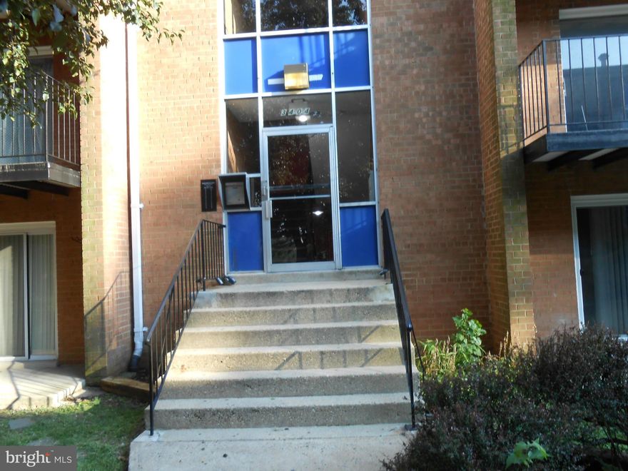 LOCATION LOCATION LOCATION. LARGE 2 BED & 1 BATH WITH GREAT CONDITION. FULLY REMODELED KITCHEN AND BATH,  NEW APPLIANCES, CABINETS,NEW CARPET, FRESHLY PAINT. ALL ARE VERY SPACIOUS AND OPEN FLOOR PLAN. VERY NEXT TO SHOPPING, ENTERTAINMENTS, DMV, METRO BUS, 395, 495, PENTAGON, DC ALL AROUND AND MUCH MORE.RENT INCLUDE WATER, GAS, HEAT, TRASH, PARKING # 43. VACANT, READY TO MOVE IN.YOU WILL LOVE IT.