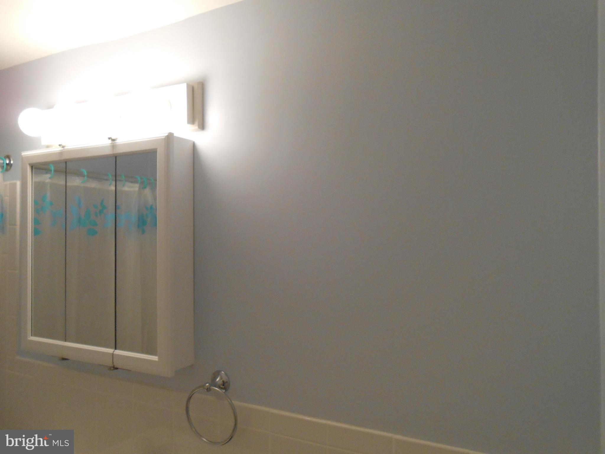 VALLEY HEIGHTS - Residential Lease