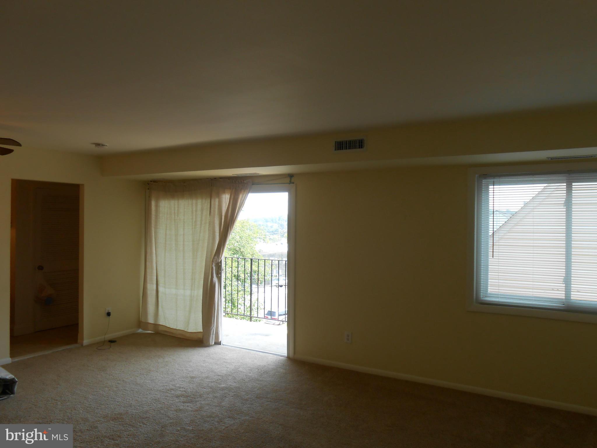 VALLEY HEIGHTS - Residential Lease