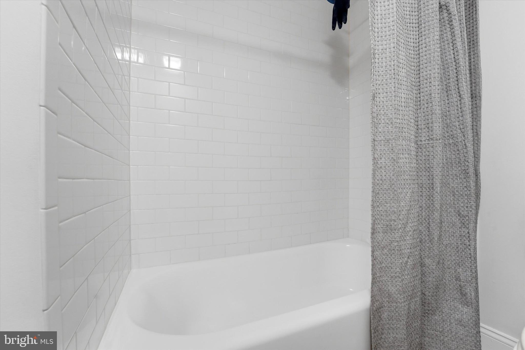 FAIRMOUNT - Residential