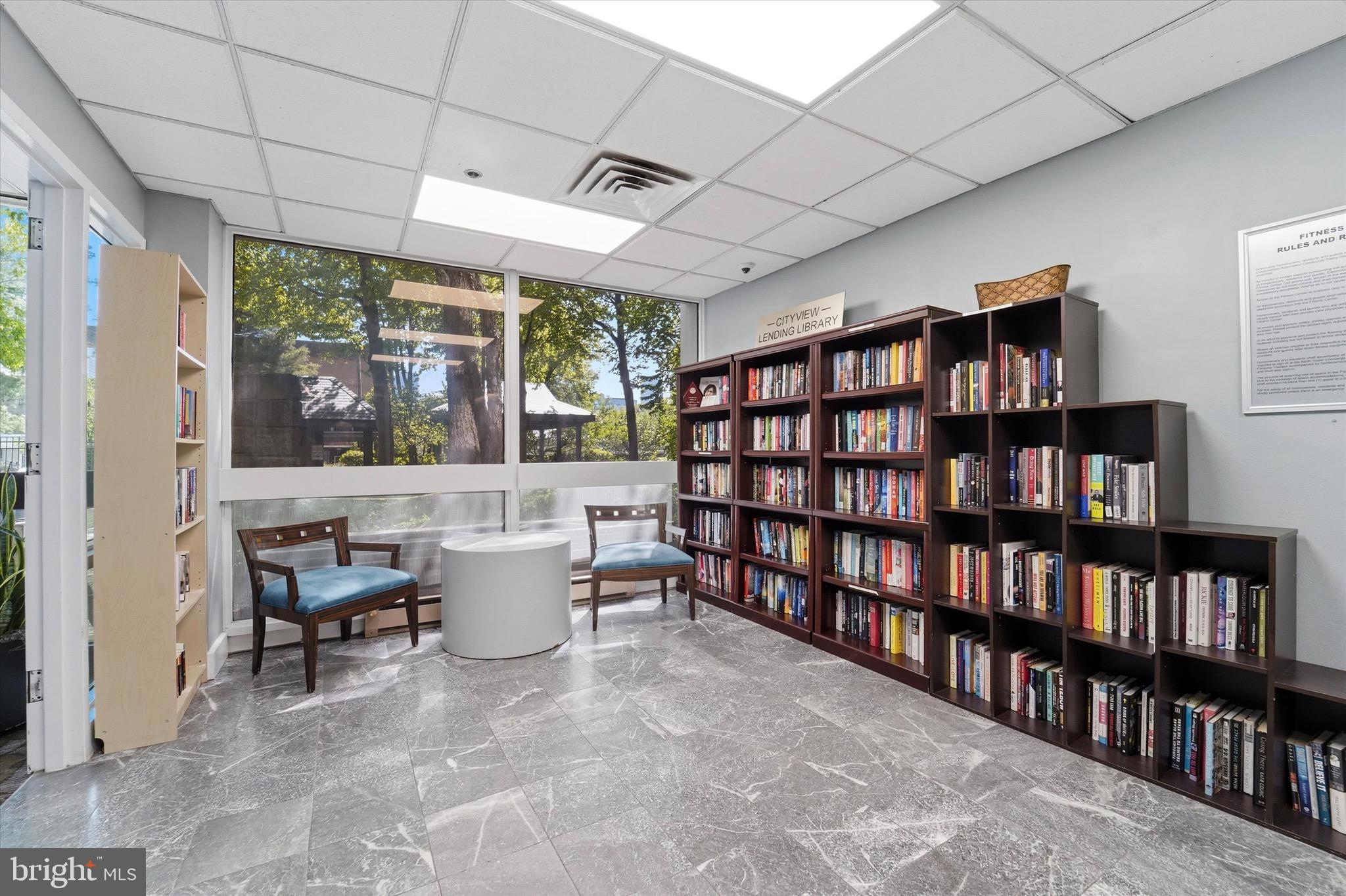 FAIRMOUNT - Residential