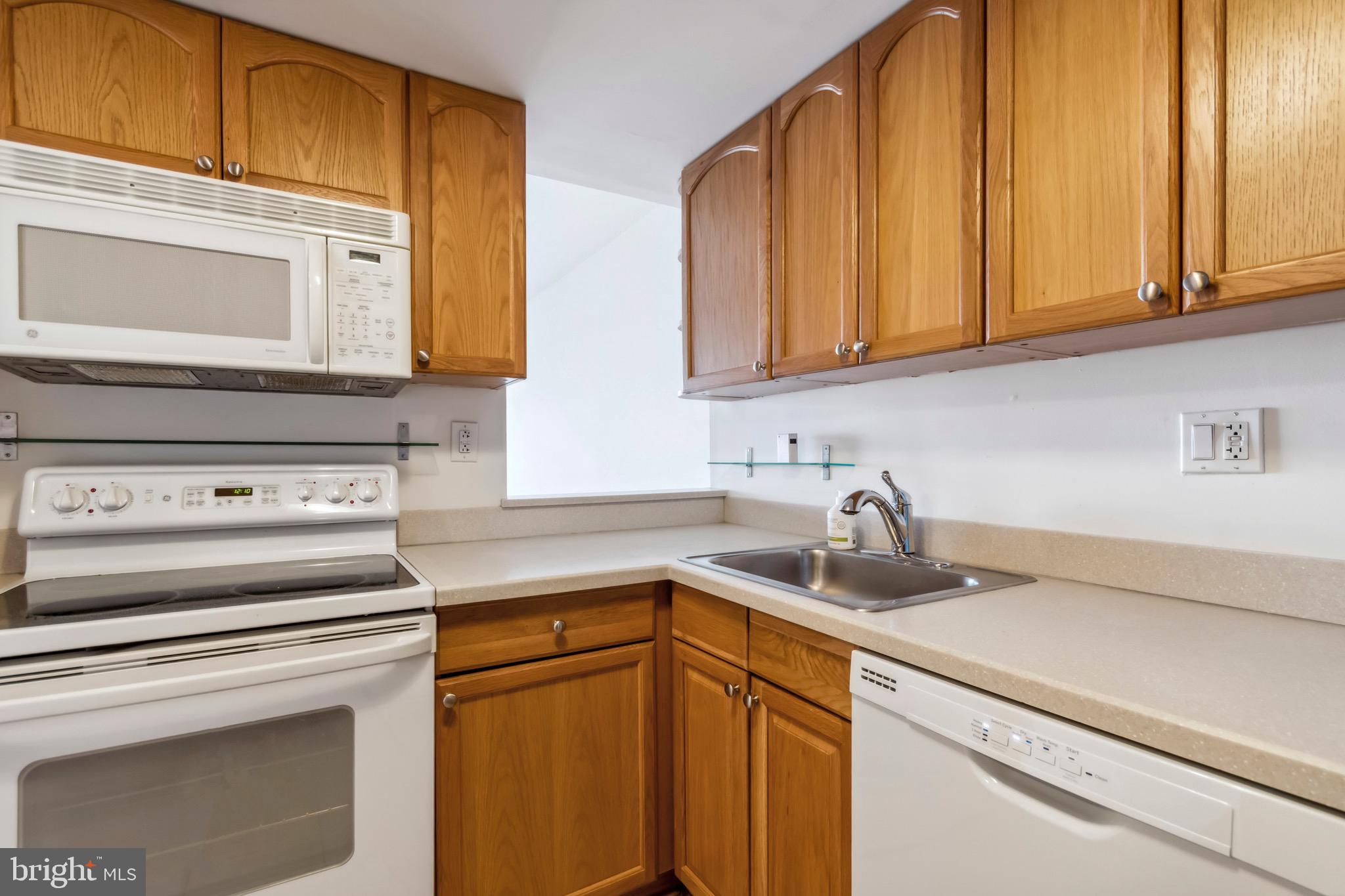 FAIRMOUNT - Residential