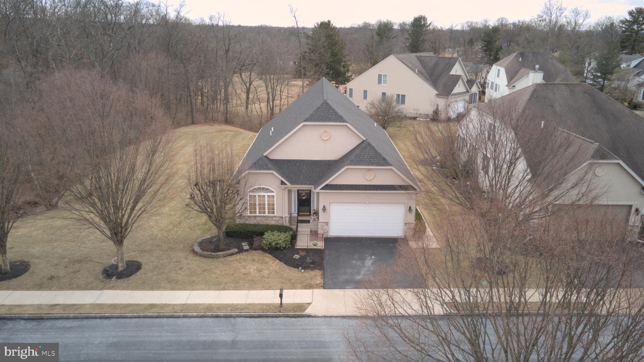 KINGSFIELD - Residential