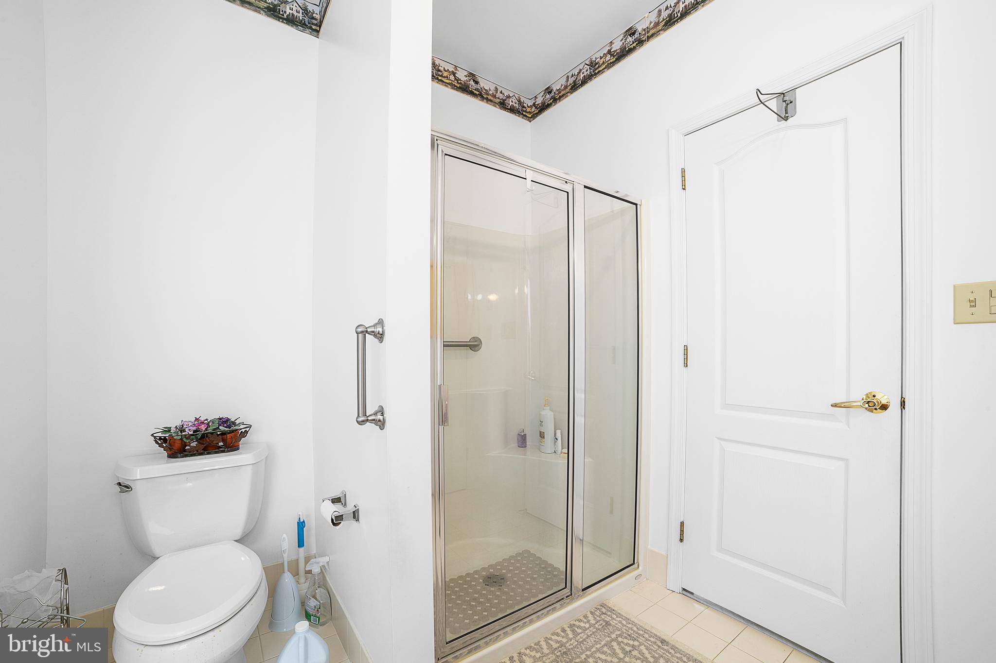 KINGSFIELD - Residential