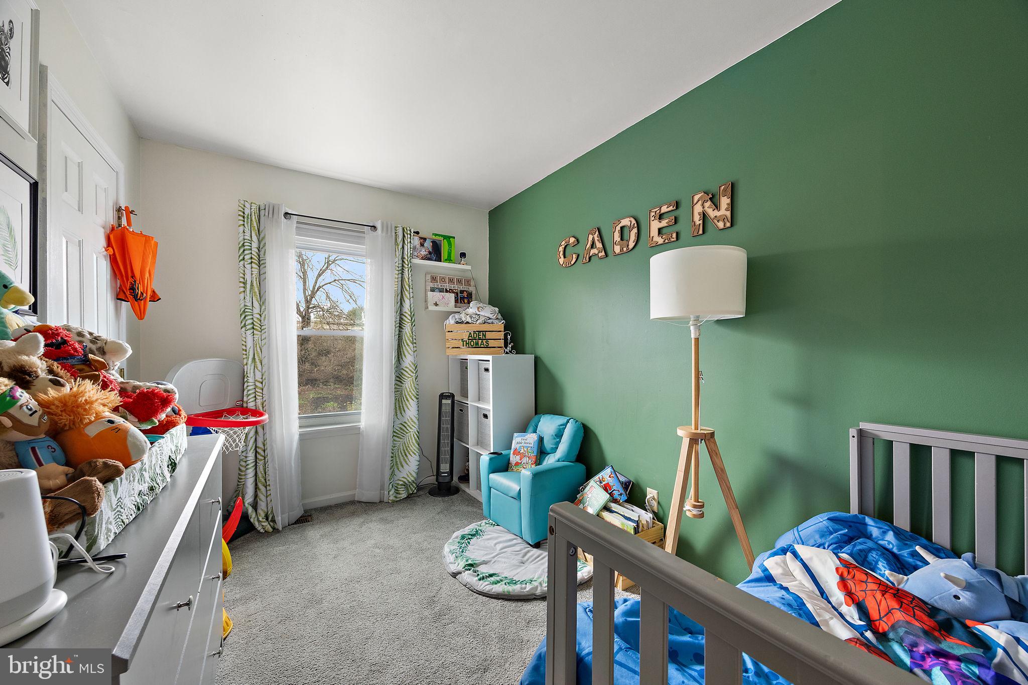 KATHLEEN KNOLL - Residential