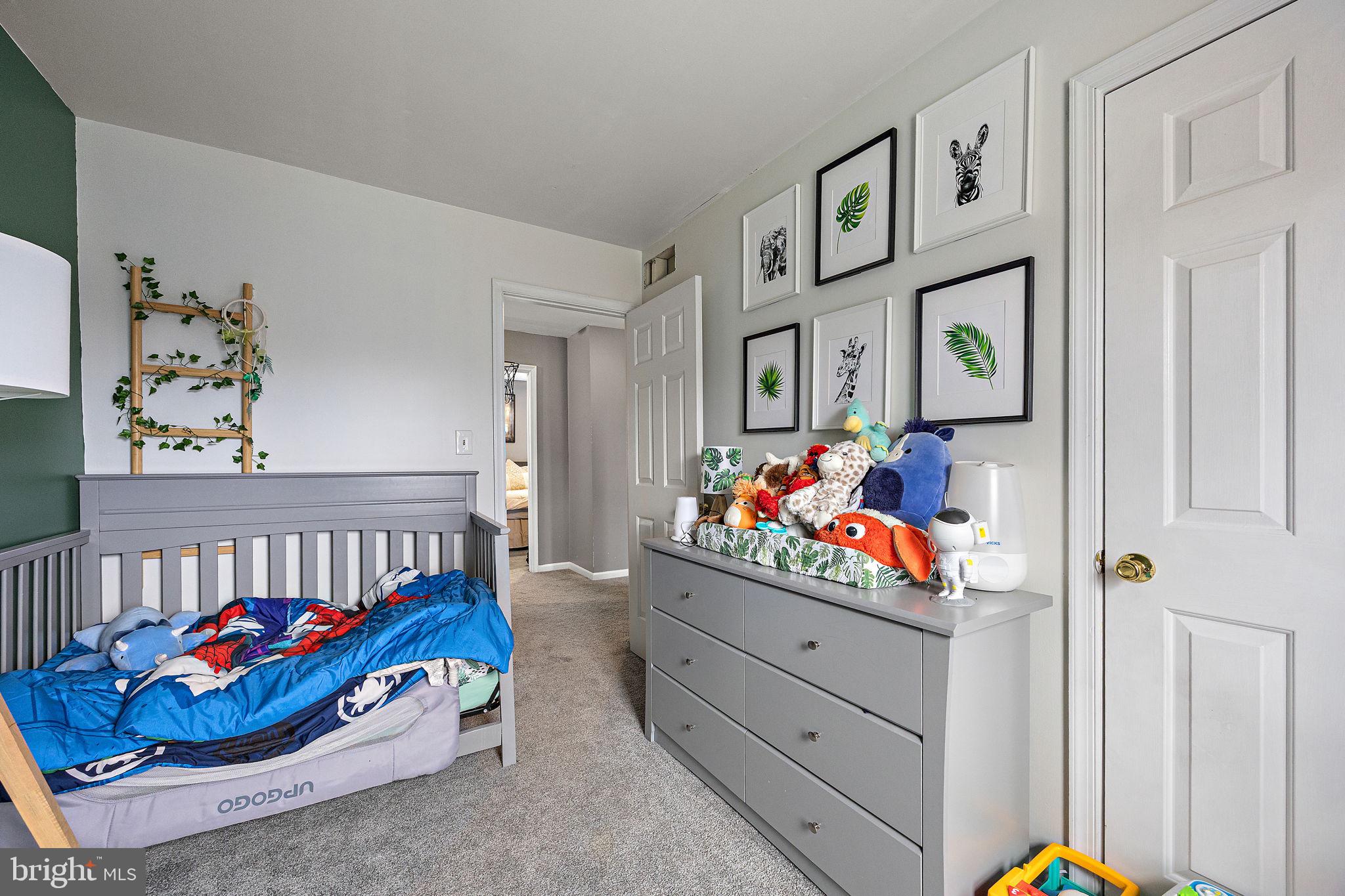 KATHLEEN KNOLL - Residential