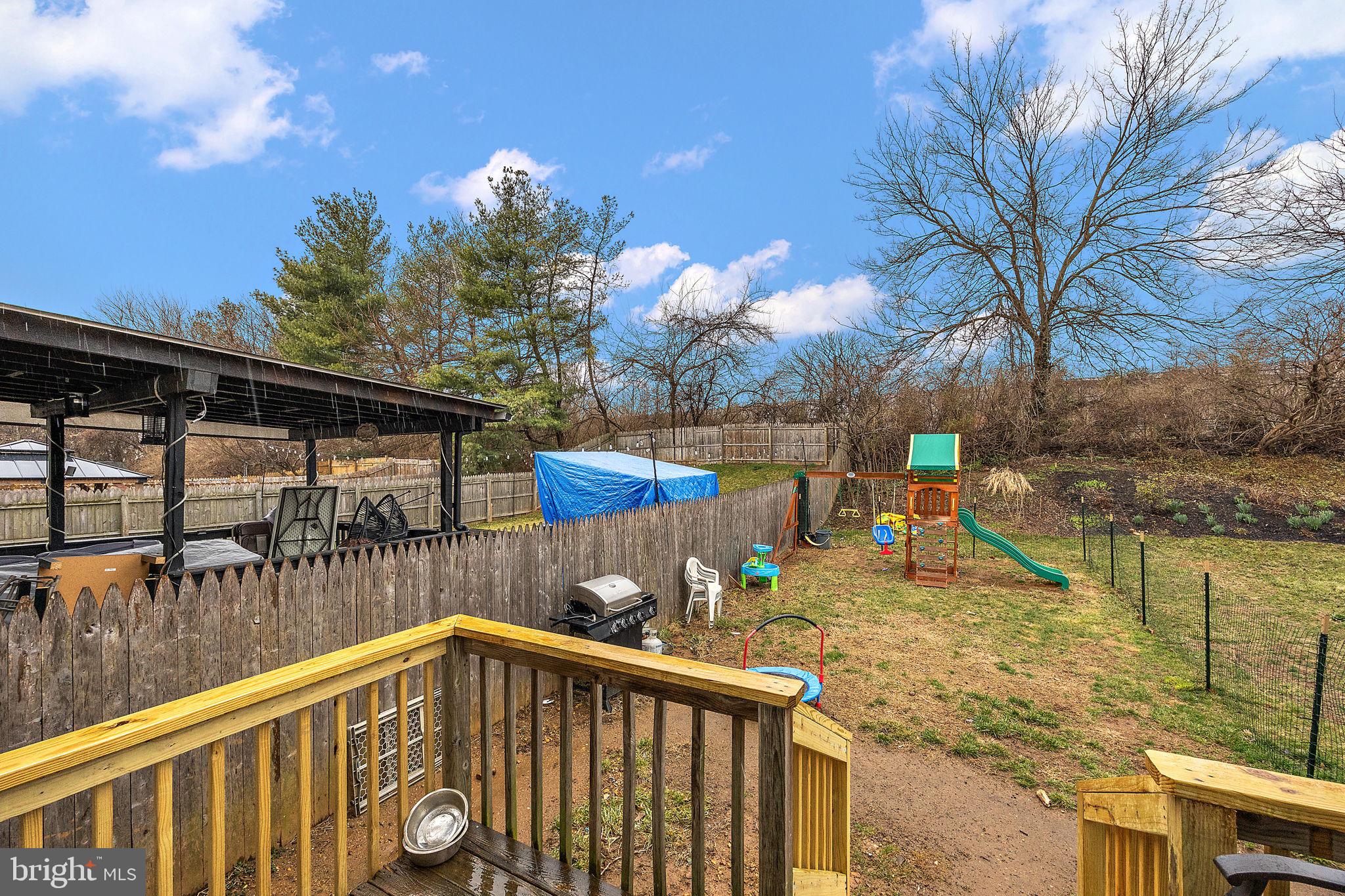 KATHLEEN KNOLL - Residential