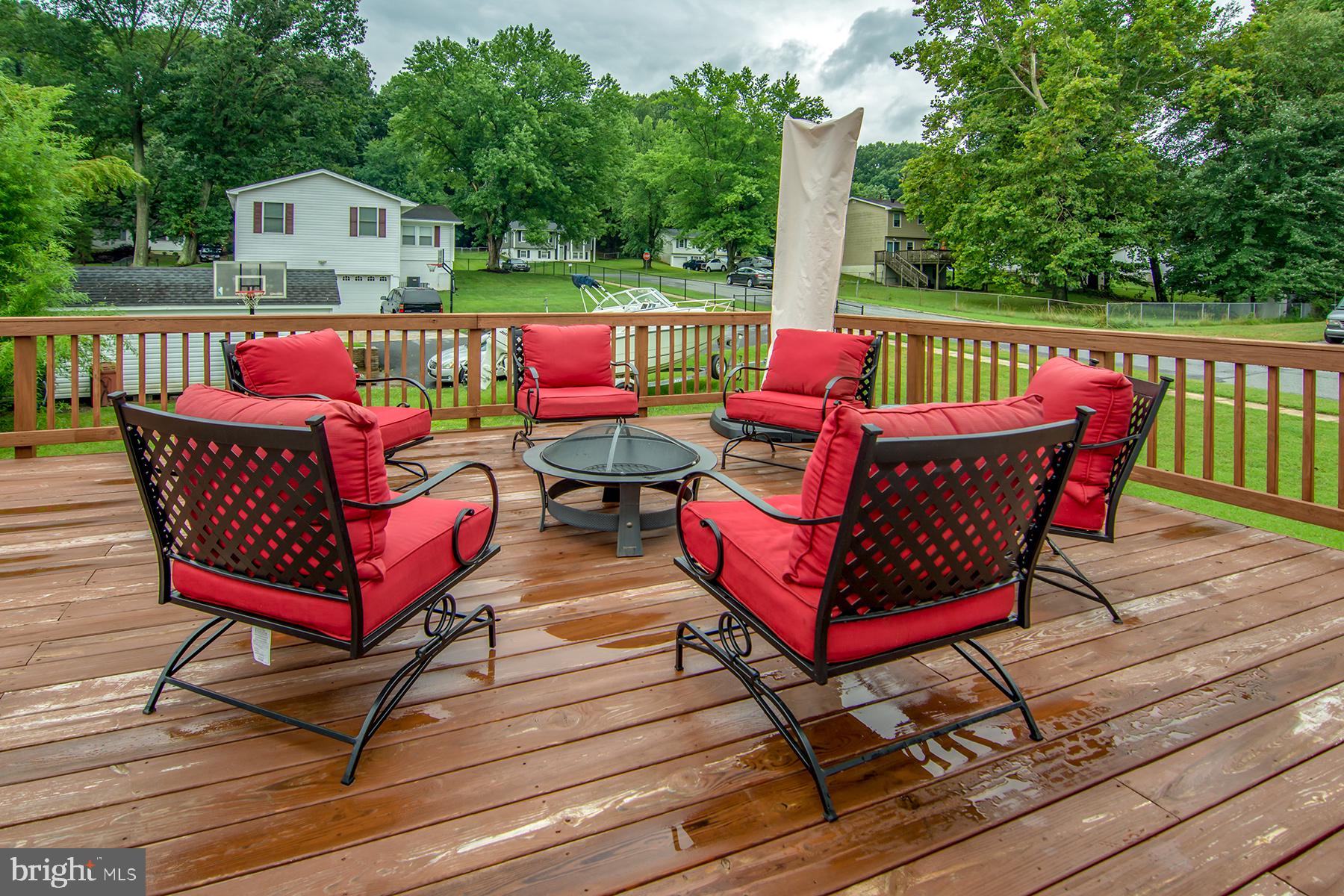 STRAWBERRY HILL EST SUB - Residential