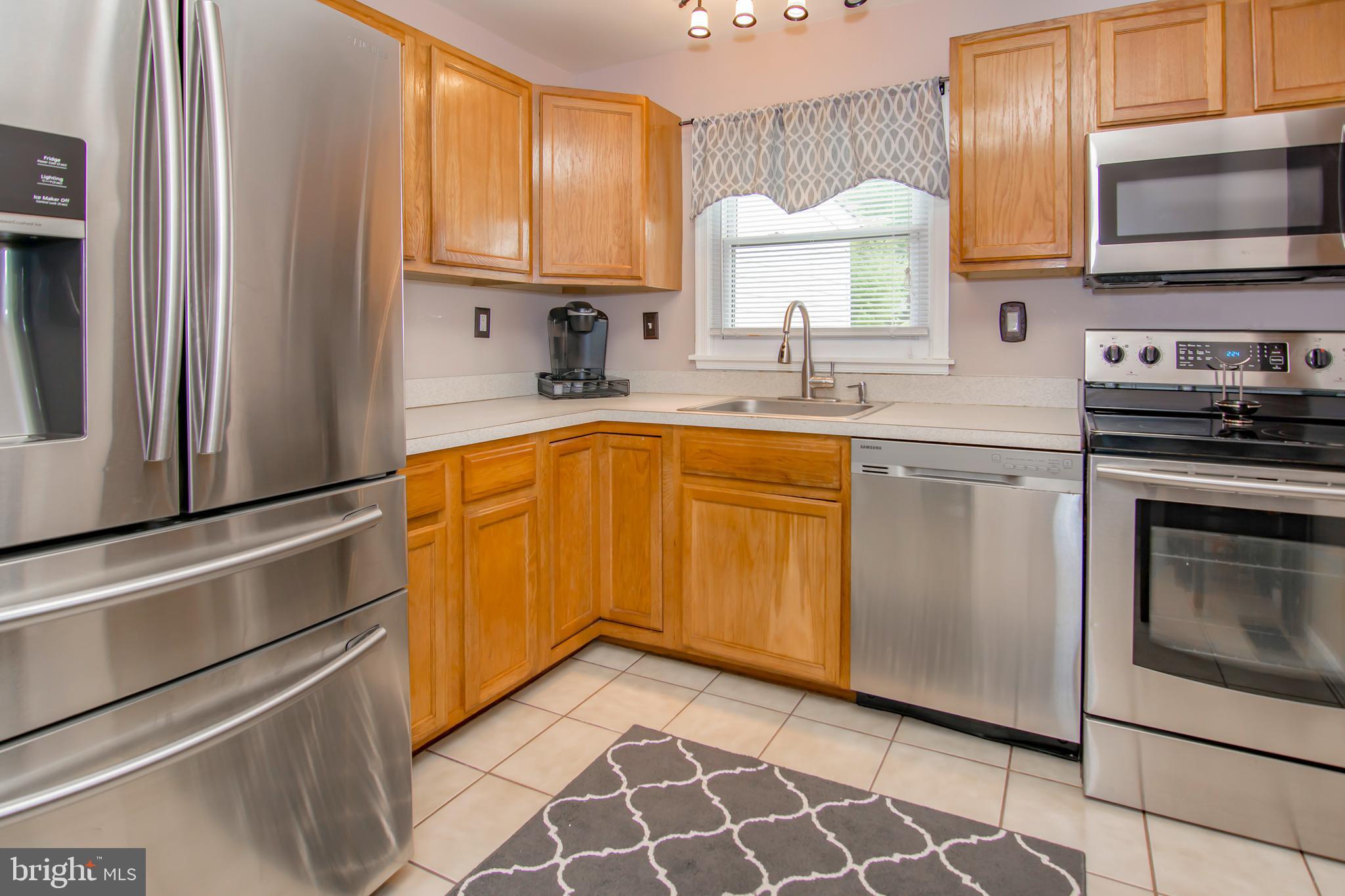 STRAWBERRY HILL EST SUB - Residential