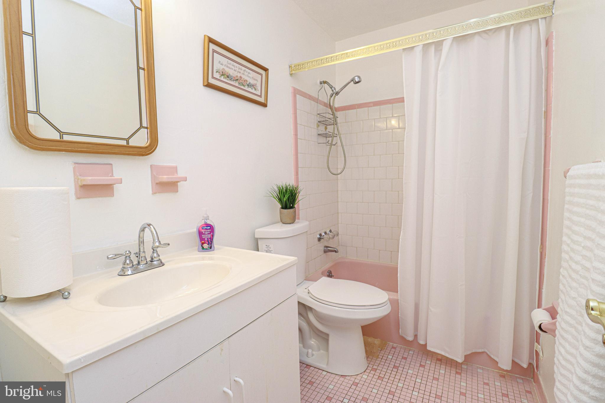 ROSE VALLEY ESTATES - Residential