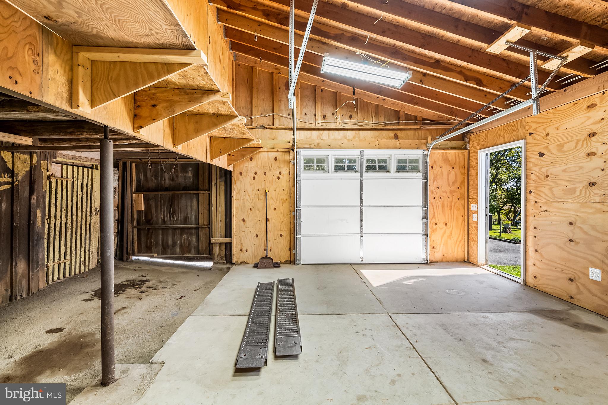 JARRETTSVILLE - Residential