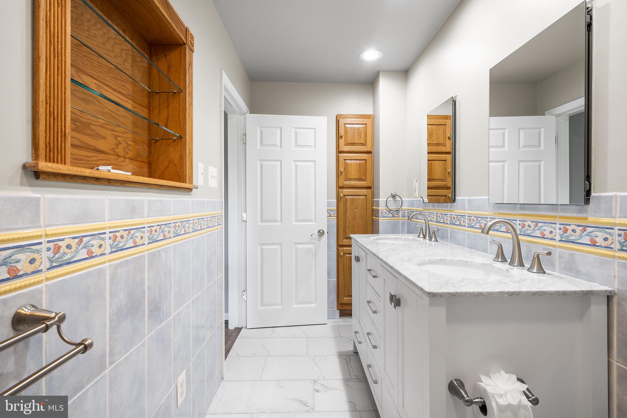 JARRETTSVILLE - Residential