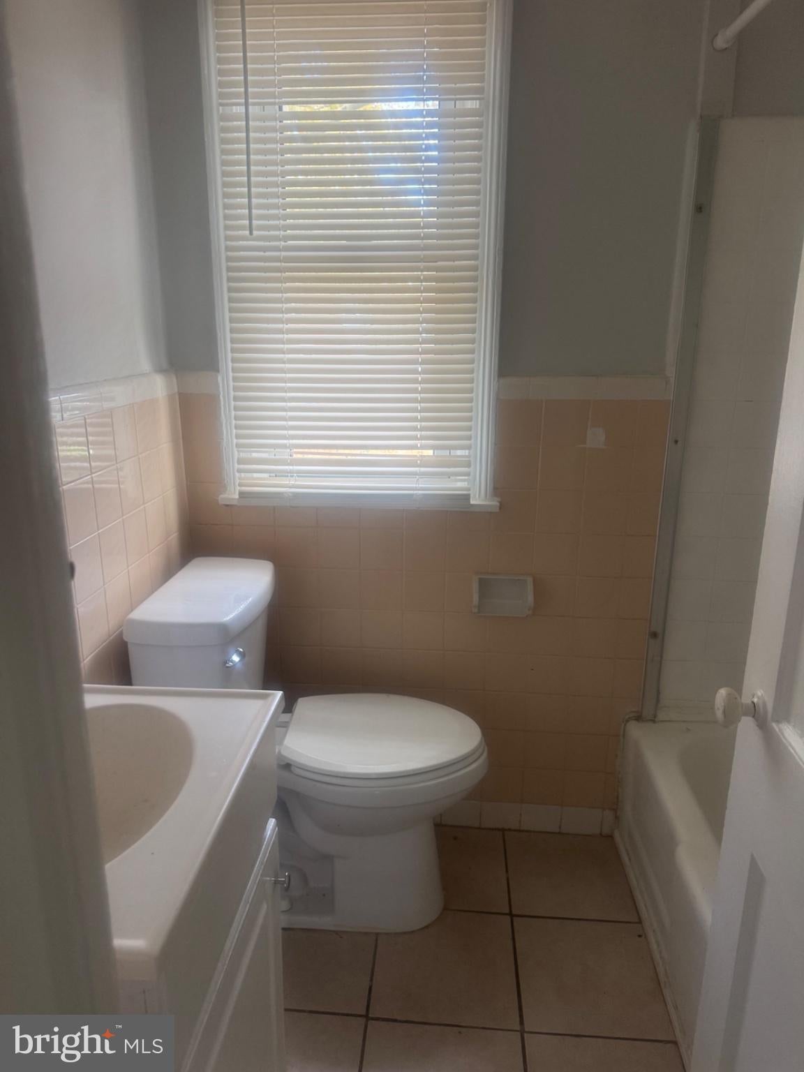 2707 W 4TH STREET UNIT 2