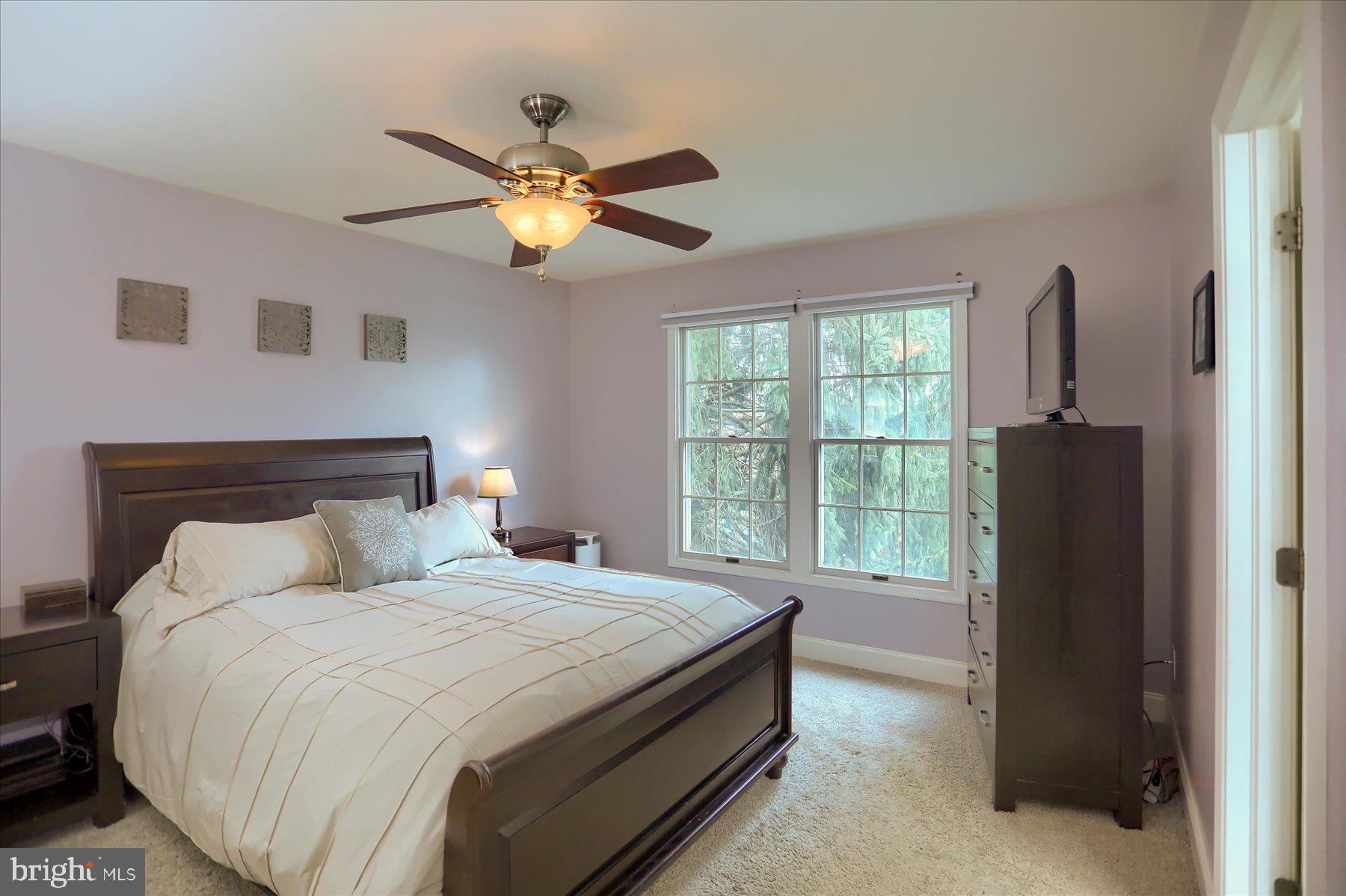 SILVER MEADOWS - Residential