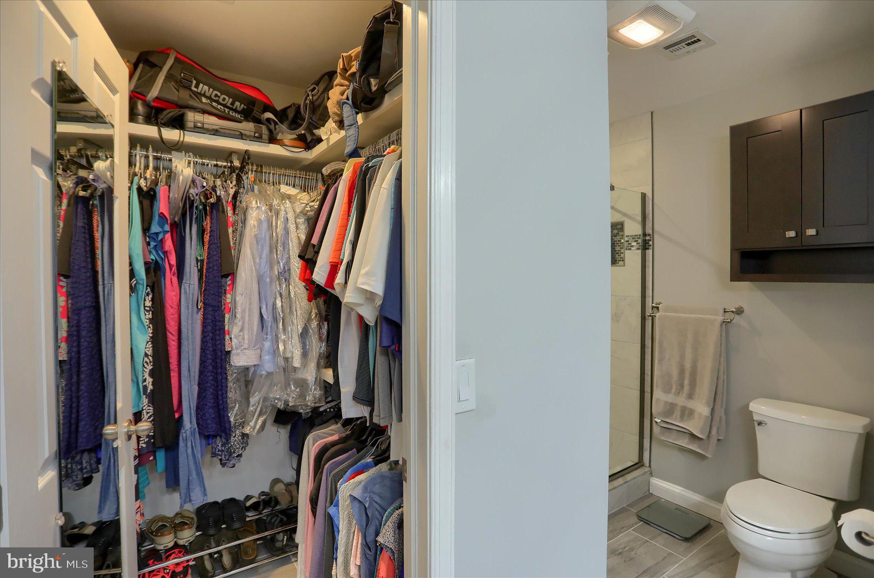 SILVER MEADOWS - Residential