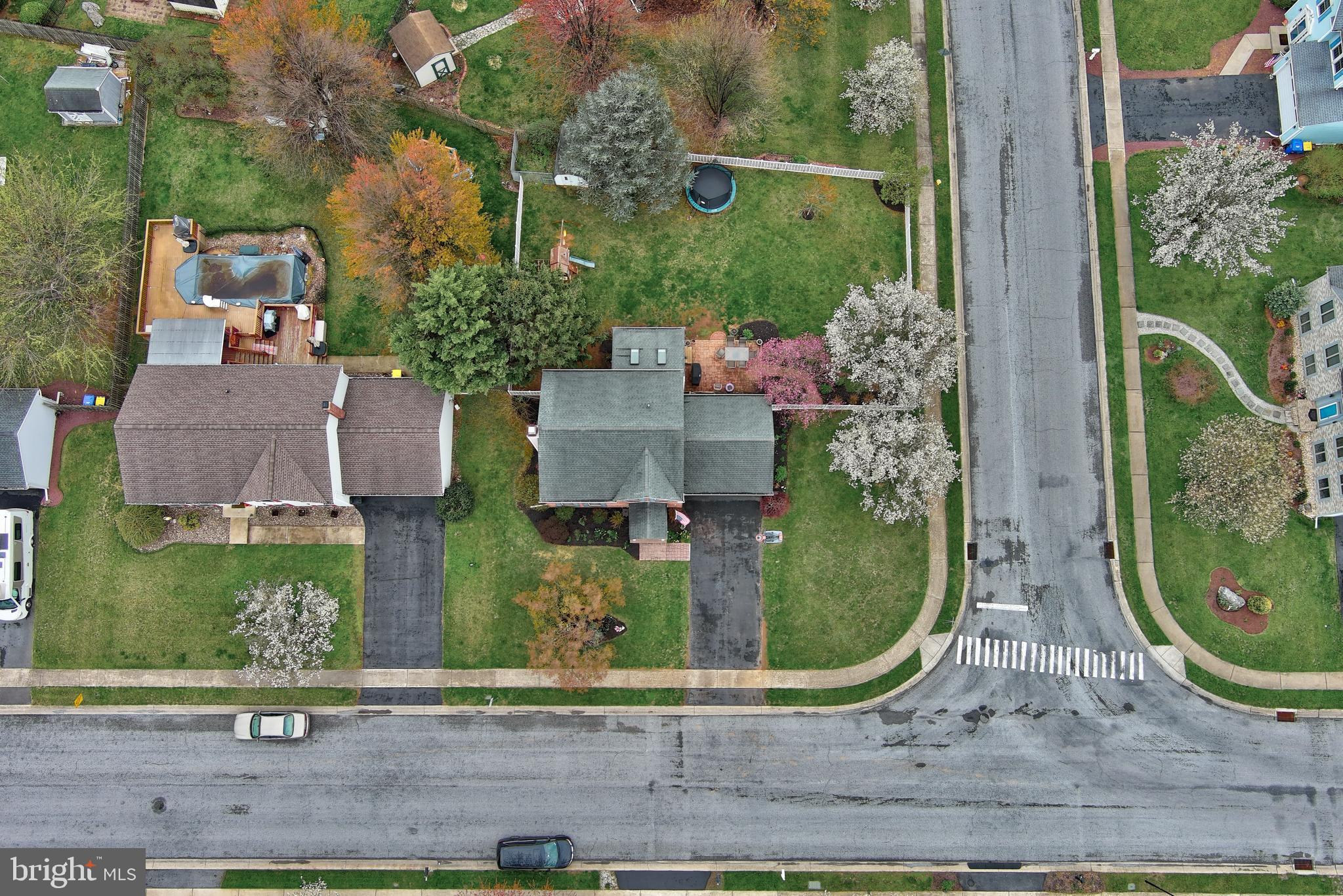 SILVER MEADOWS - Residential