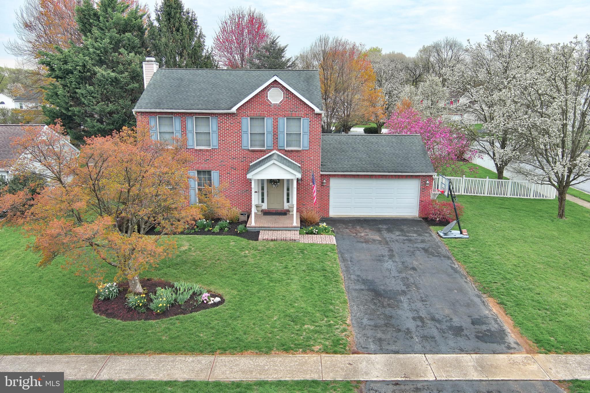 SILVER MEADOWS - Residential