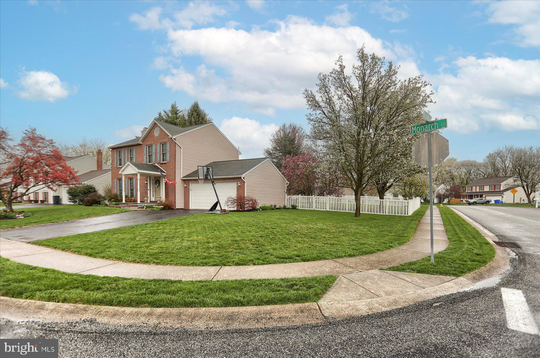 SILVER MEADOWS - Residential