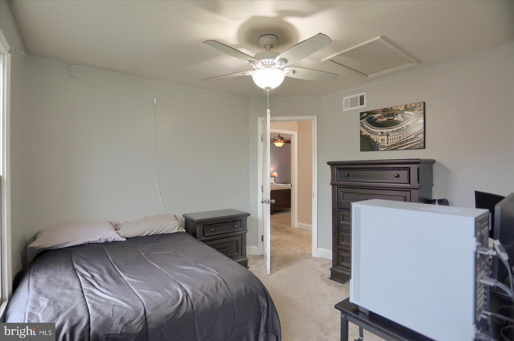 SILVER MEADOWS - Residential