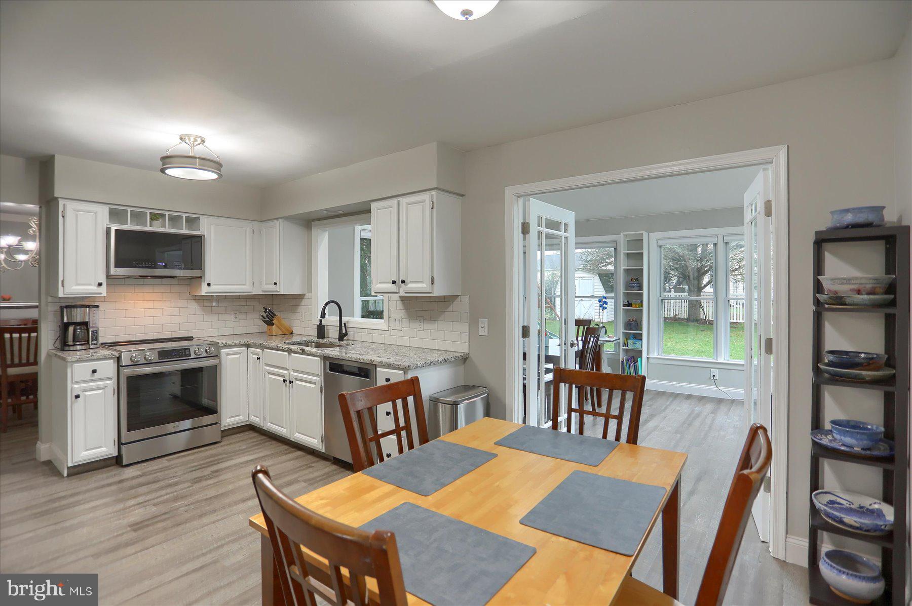 SILVER MEADOWS - Residential