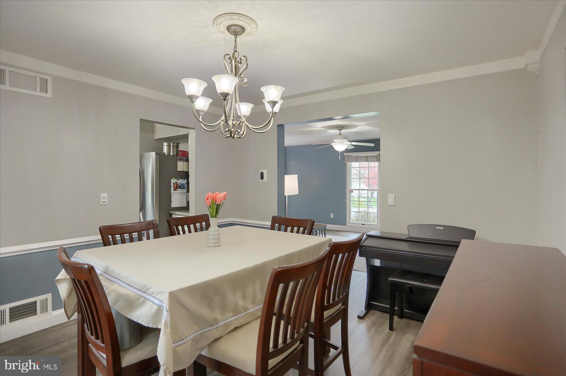 SILVER MEADOWS - Residential