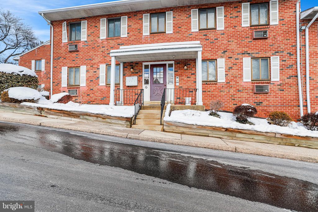 Photo of 1 Lawrence Road #G-2-B, BROOMALL, PA 19008 (MLS # PADE2108860)