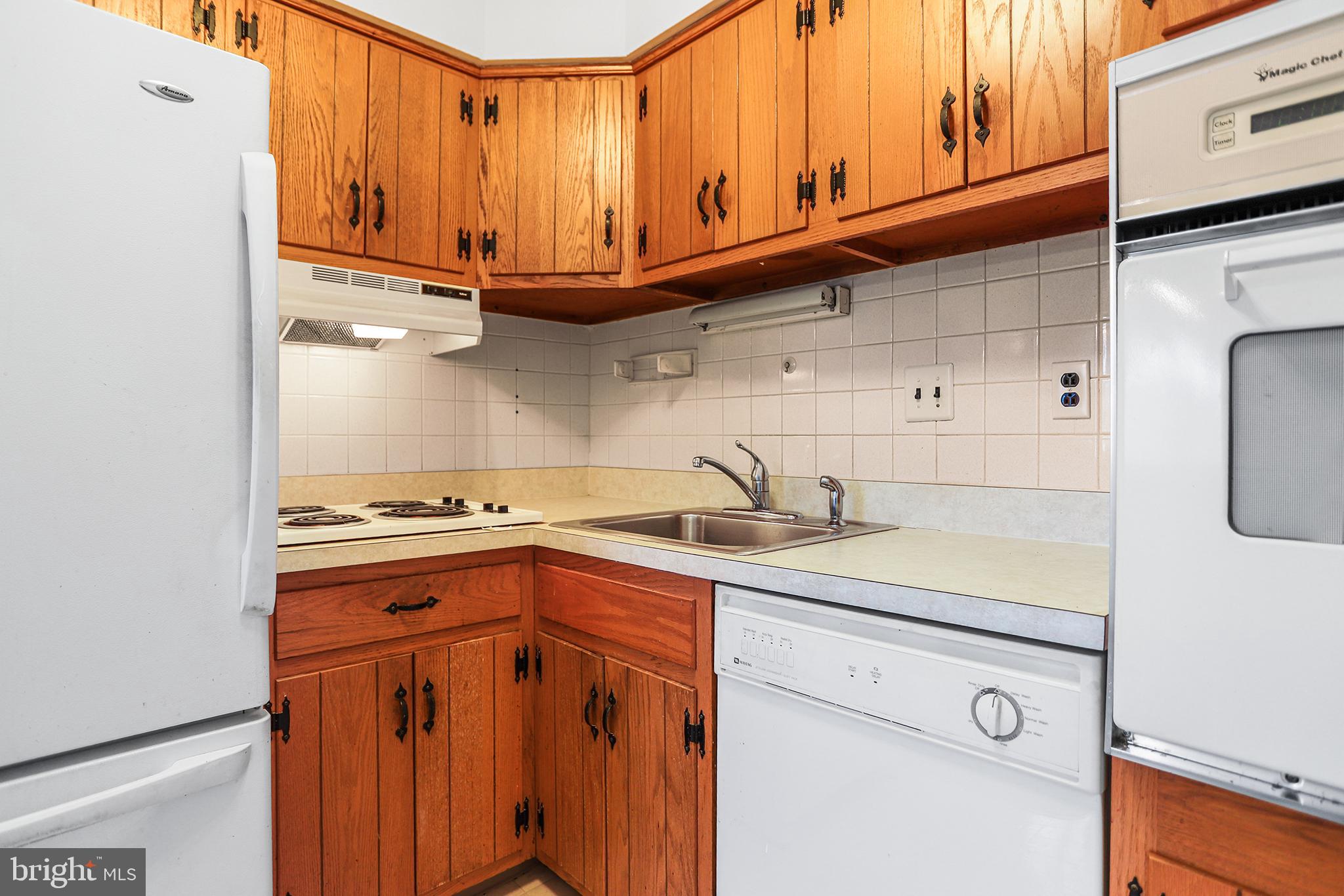 1 LAWRENCE ROAD G-2-B