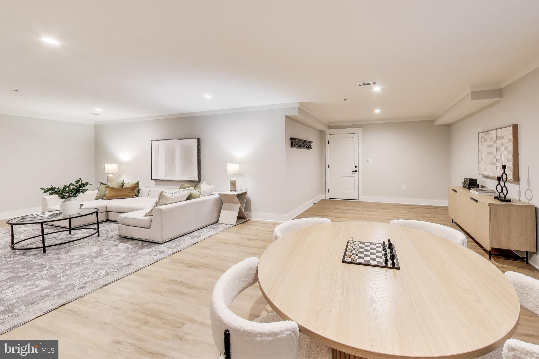 SUFFRAGE POINT - Residential