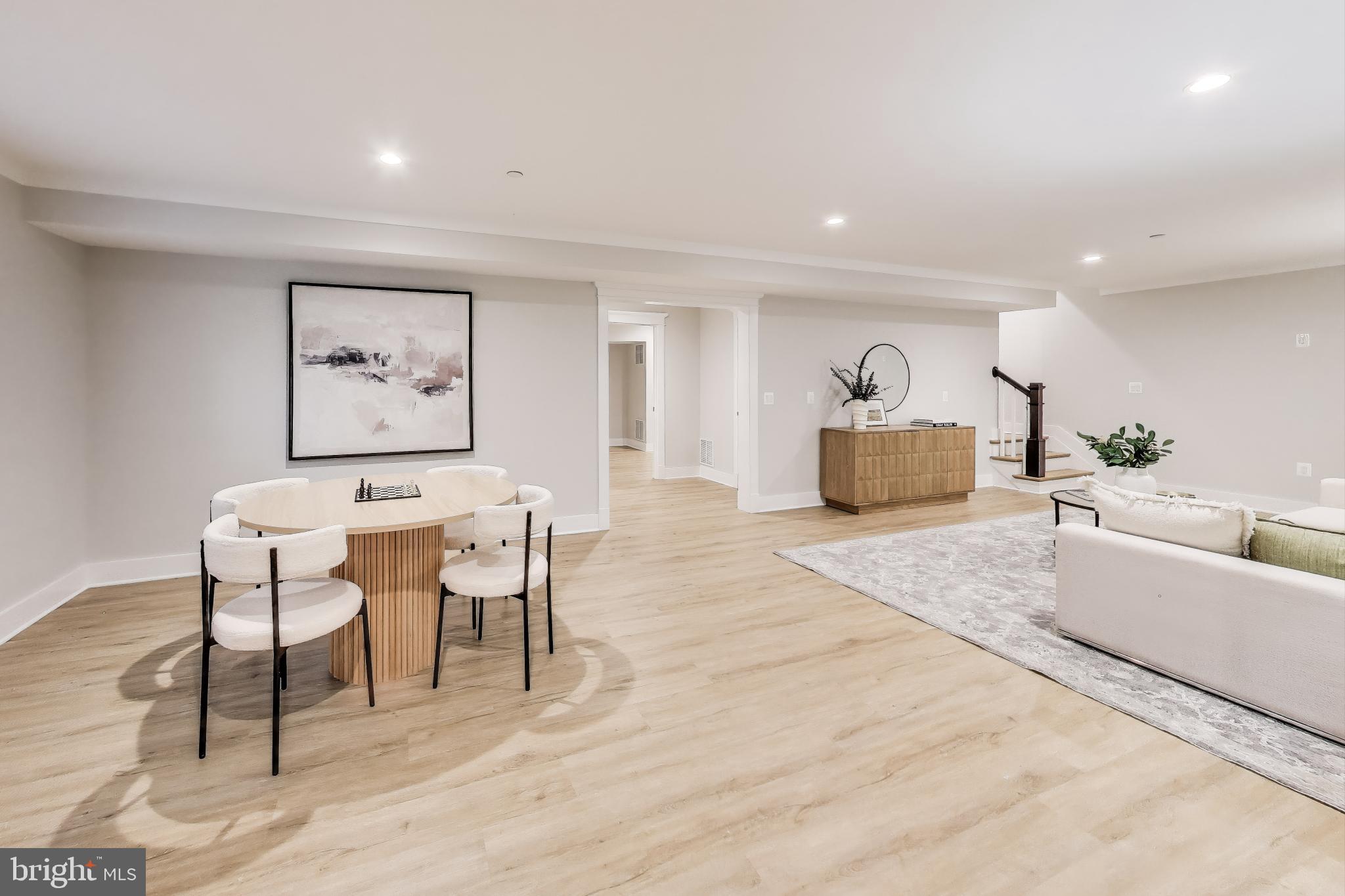 SUFFRAGE POINT - Residential