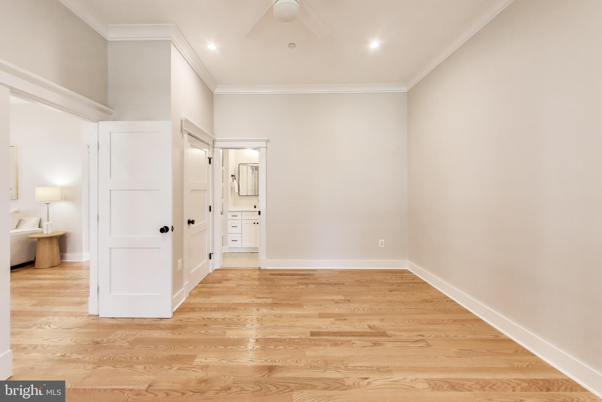 SUFFRAGE POINT - Residential