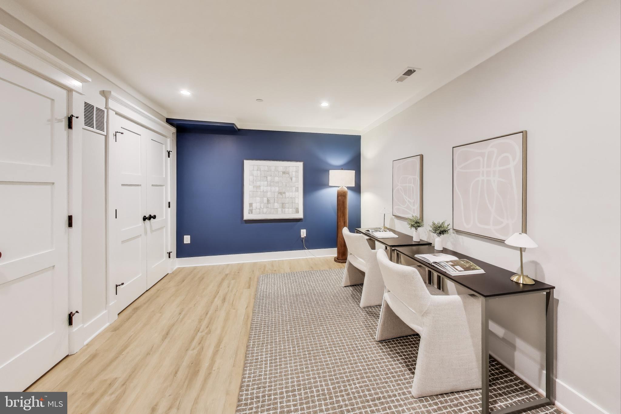 SUFFRAGE POINT - Residential